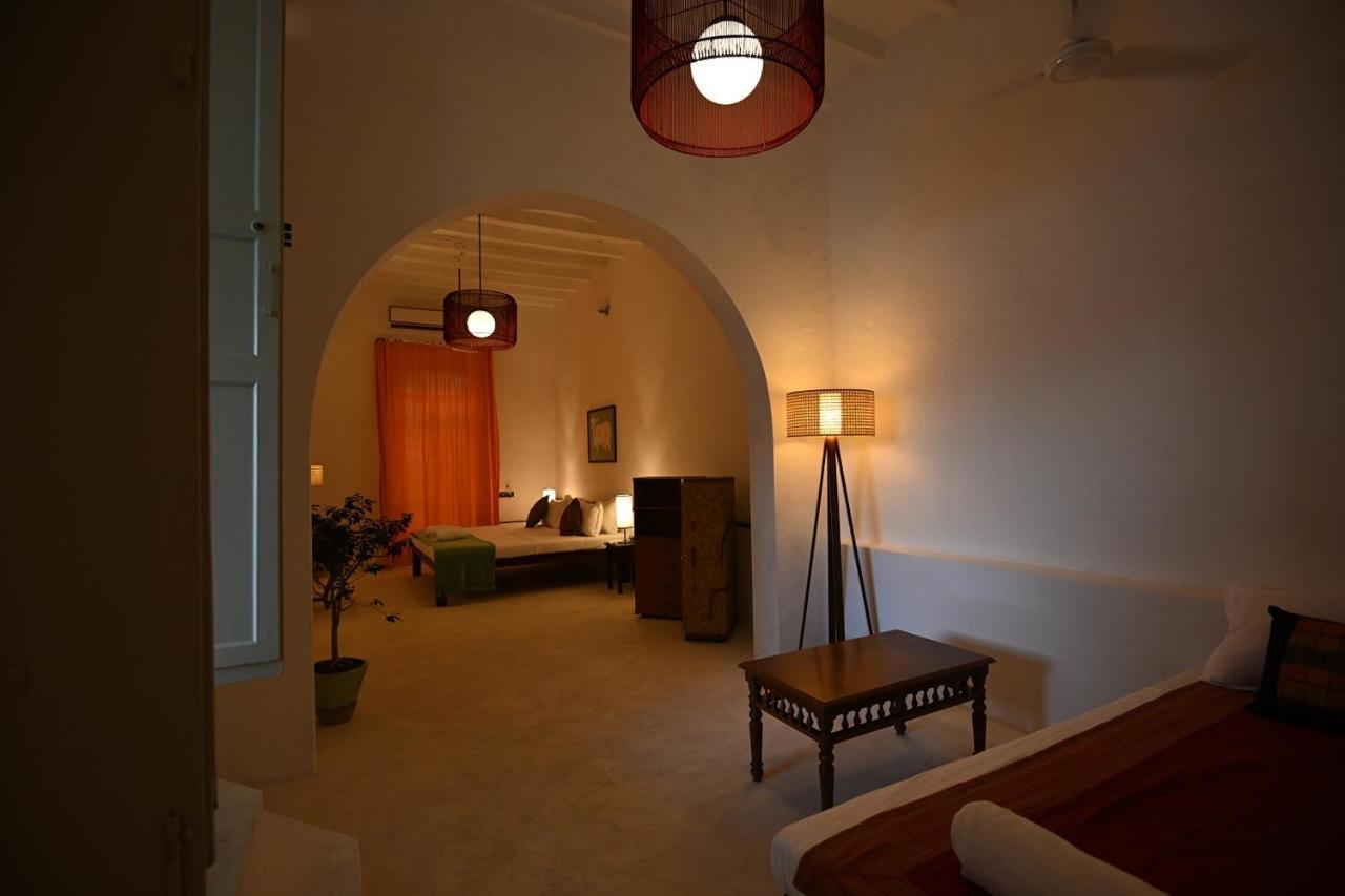La Cedille - French Heritage House Puducherry Buitenkant foto